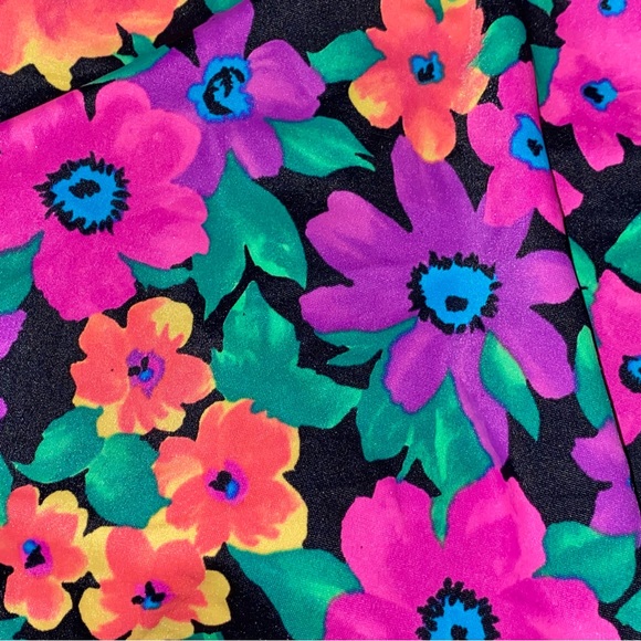 S VTG 90’s Carol Wior Neon Floral 2pc Bikini Underwire Halter Top Skirt Swimsuit - Picture 9 of 12